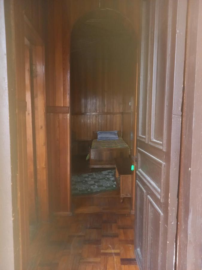 Guest House Roma Кутаиси Екстериор снимка